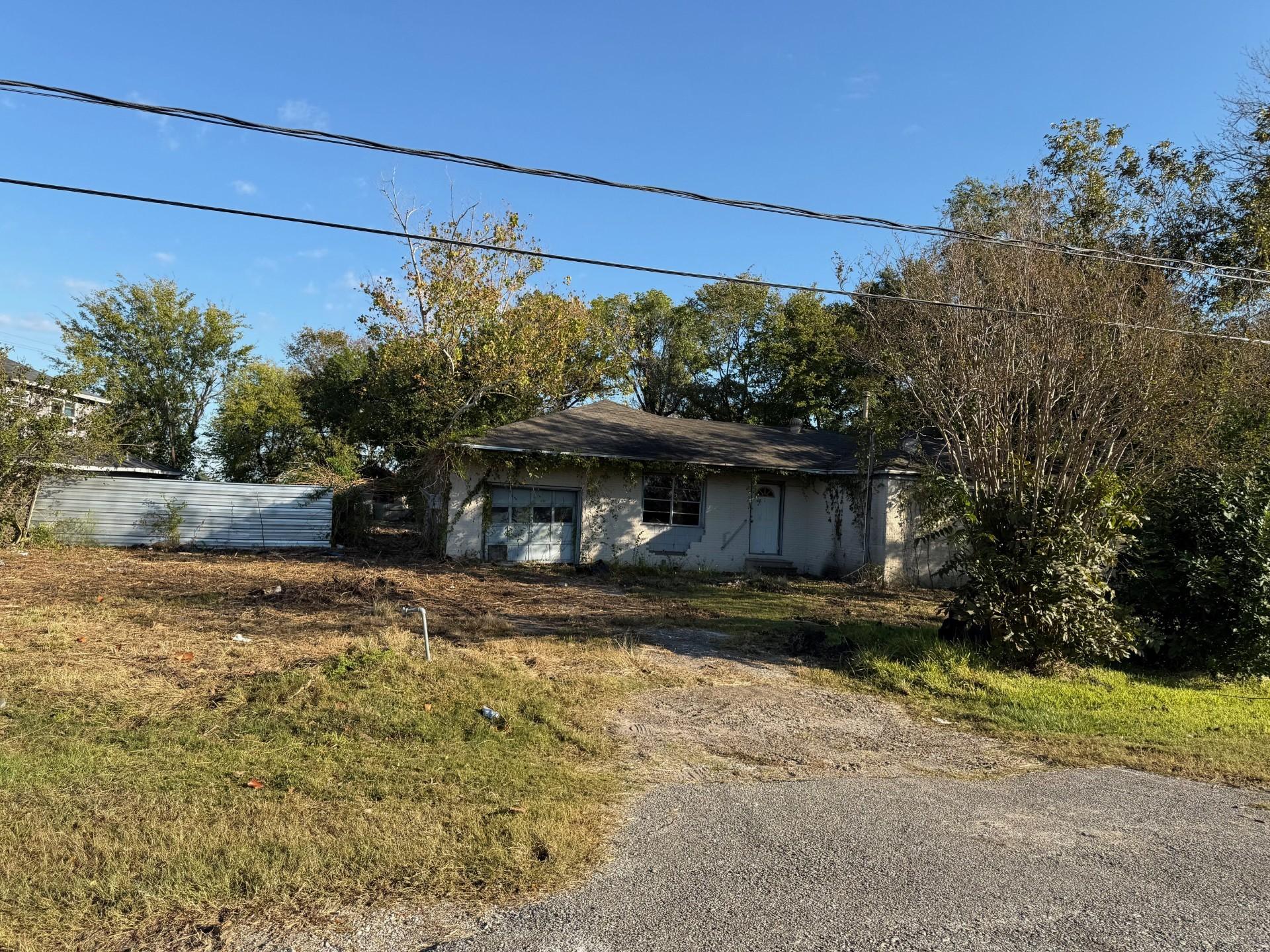 Image 4: Home to be torn down