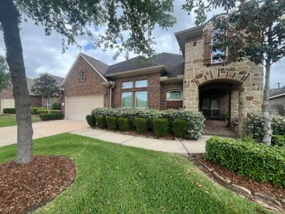 2105 Nogalas Lane