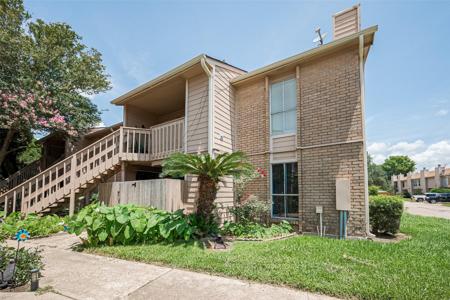 1505 Ward Road