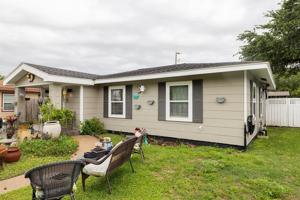 1524 Campbell Lane