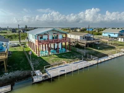 831 County Road 201
