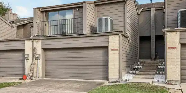 18039 Starboard Drive