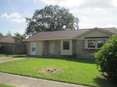 4504 Hemlock Drive