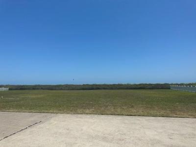 11627 Beachside