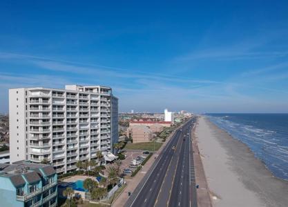 7700 Seawall Boulevard