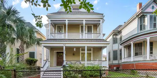 Image 3: Welcome to 1820 Winnie Street in the Historic Dist
