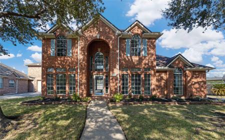 2020 Sterling Pointe Court