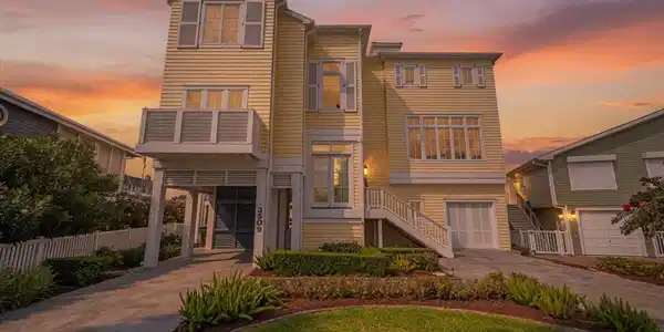 3509 Petite Circle