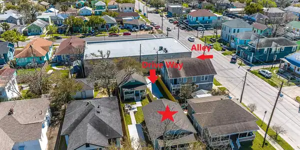 Image 2: Rare opportunity to own two income producing prope