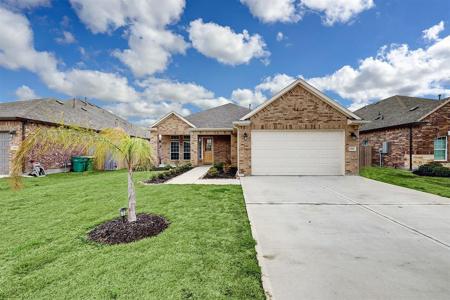 1552 LAKE MIJA CIRCLE