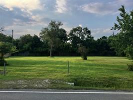 520 Shore Acres Boulevard