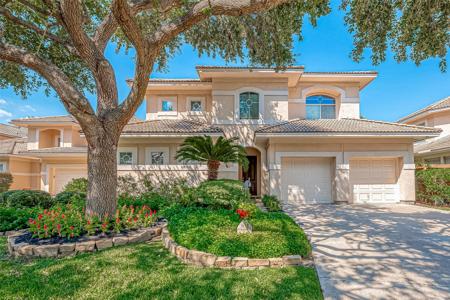 305 Waterford Way