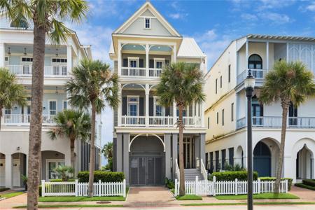 2553 E Seaside Drive