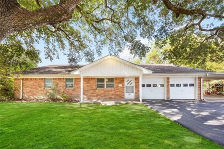 320 S 6th Street