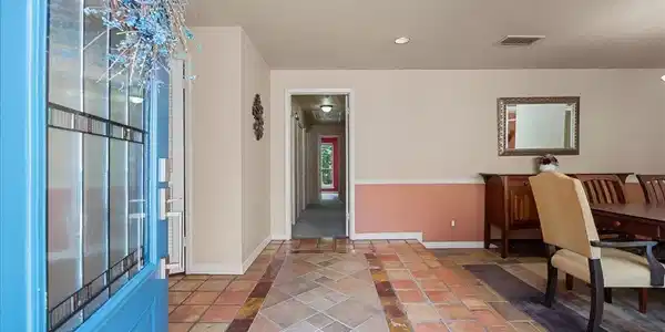 Image 2: Come on in the front door&hellip;