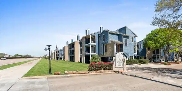 18519 Egret Bay Boulevard