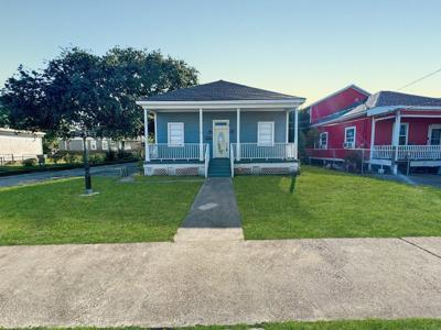 1327 33rd Street