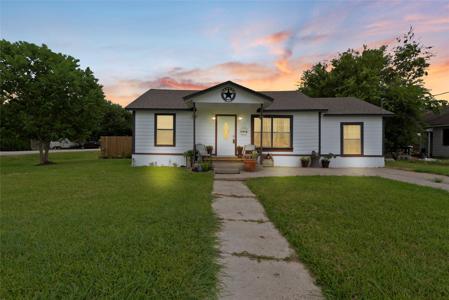 720 E Main Street