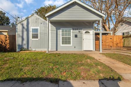 220 E Pearce Street