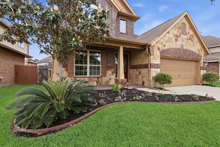 2458 Porto Way
