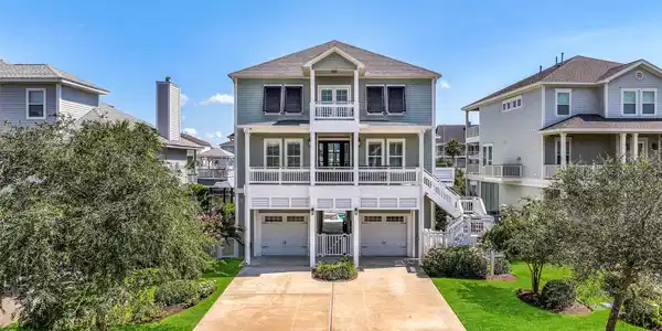 3323 Lanyard Place