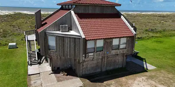 304 Private Road 640