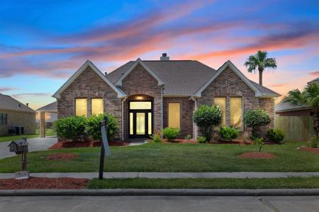 2708 Quaker Drive