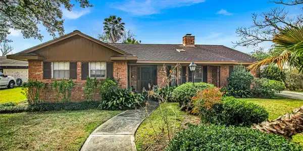 18206 Caprice Lane