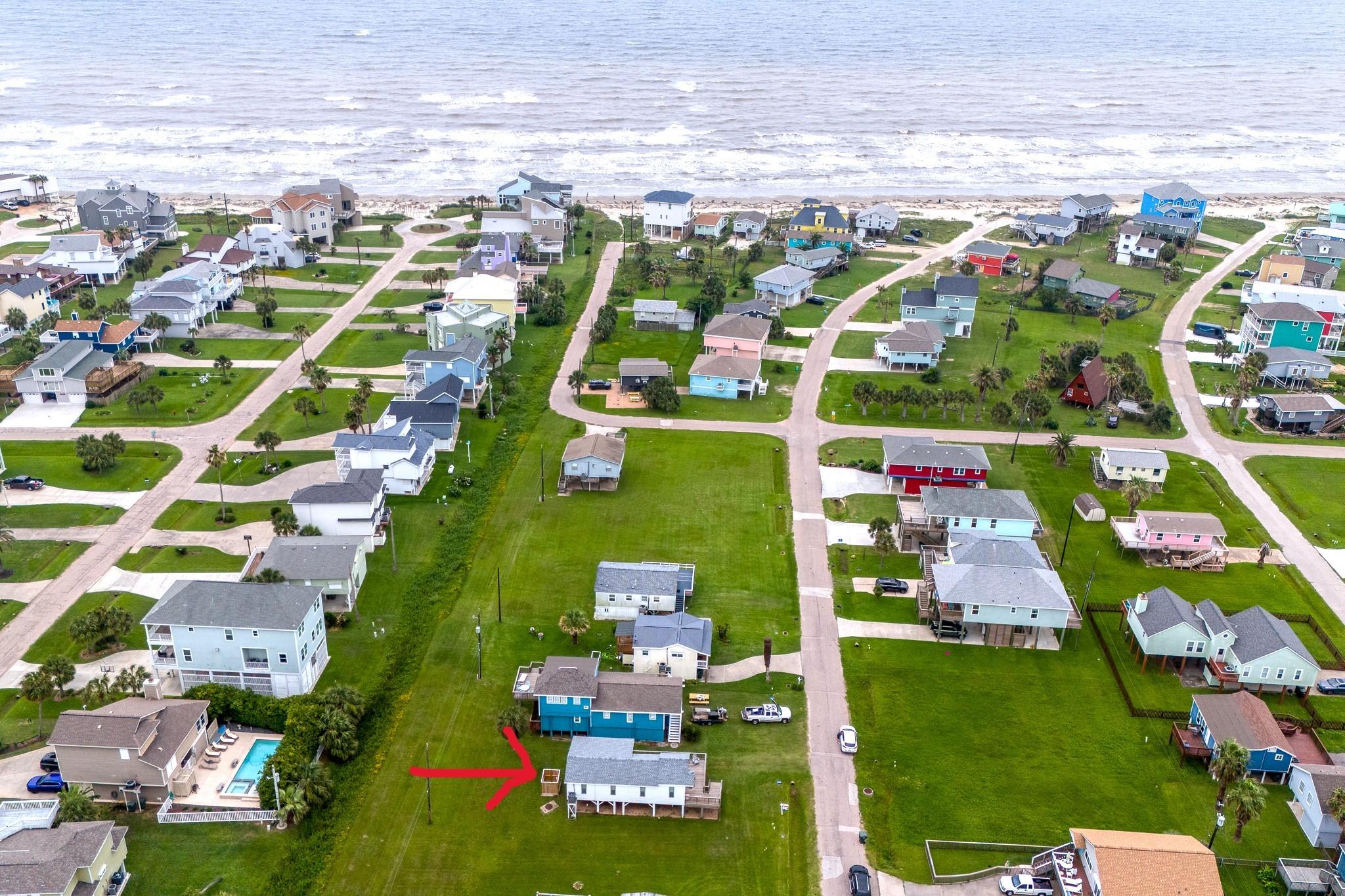 Image 4: The home is right in the center of this picture an
