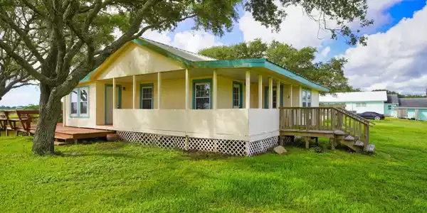 566 Private Road 674