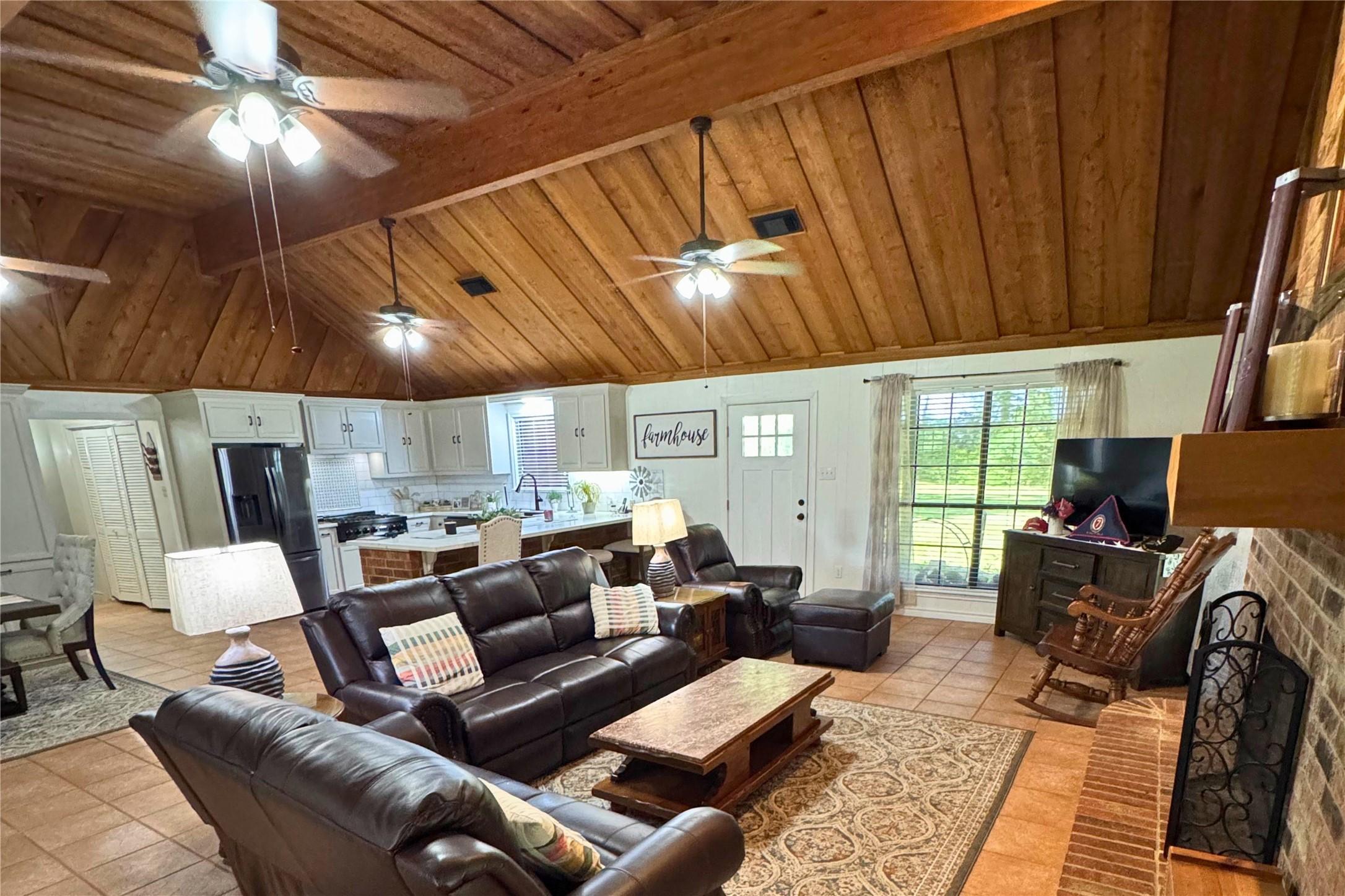 Image 3: The open floor plan really accentuates the incredi