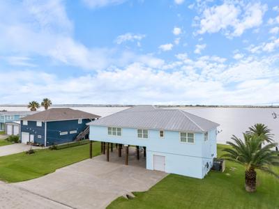 1730 W Bayshore Drive