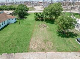 1115 Cherry Street