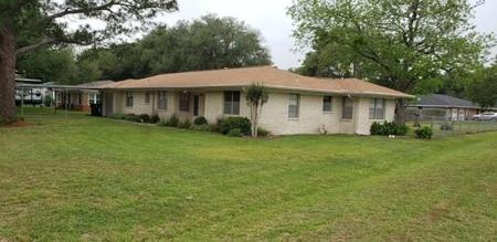 316 E Matagorda Avenue