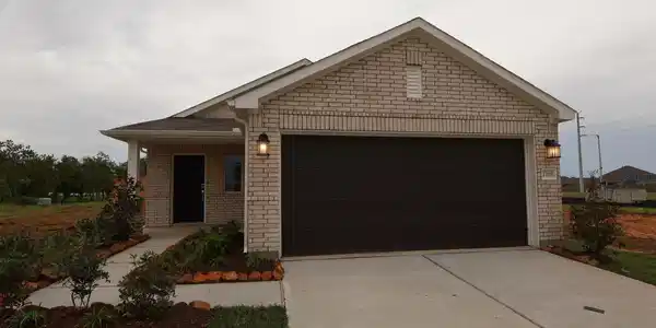 1305 Blue Moon Lane