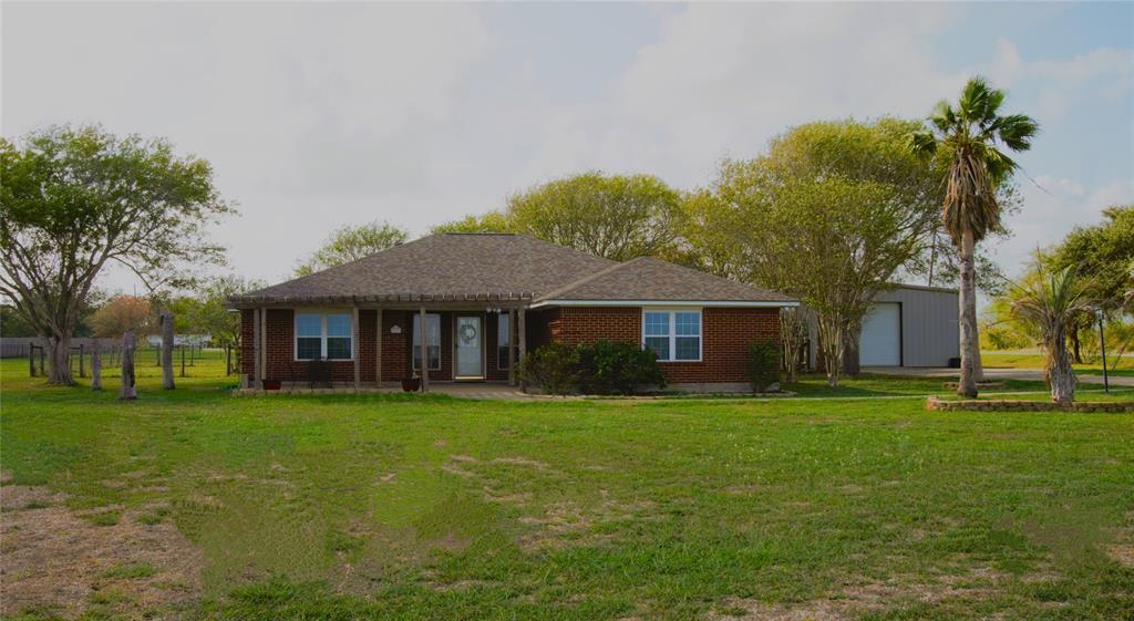 2311 E Bayshore Drive, Palacios, TX lhrmls01872177