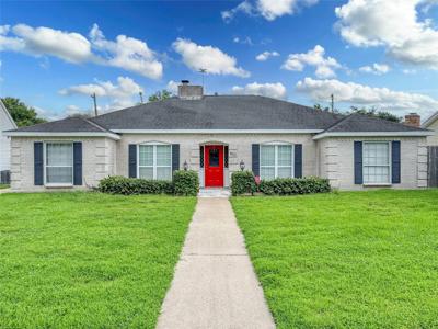403 Pebblebrook Drive
