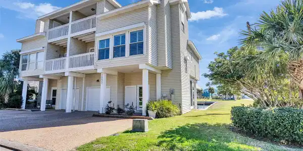16627 Bayfront Drive