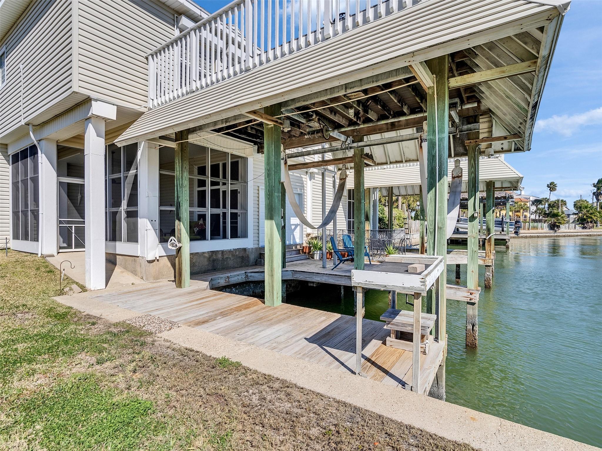 Image 4: Boat slip