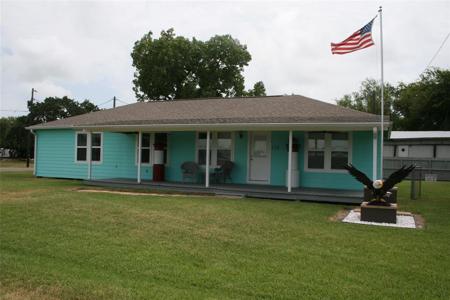 110 N 10th Street