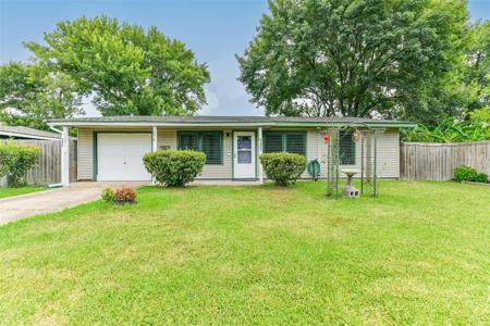 3002 Tarpey Avenue
