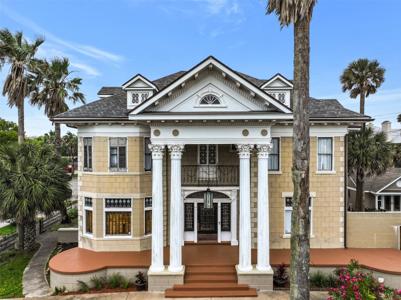 902 16th Street