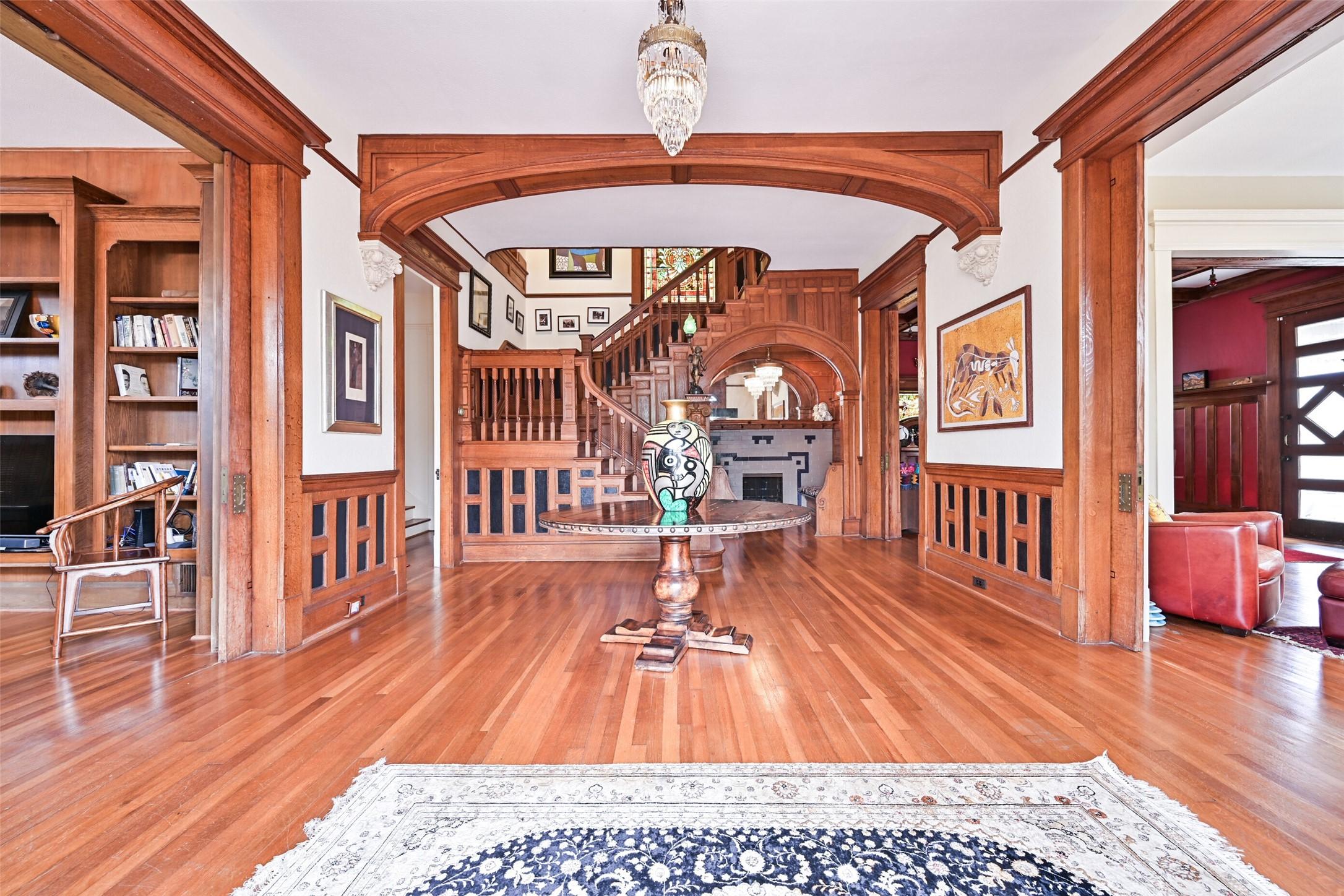 Image 3: A Proper Greeting in this Massive Foyer, Leading t