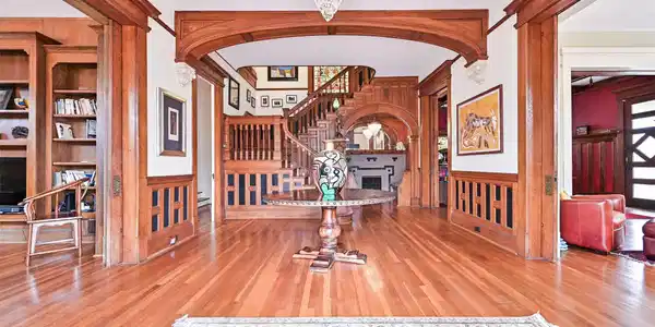 Image 3: A Proper Greeting in this Massive Foyer, Leading t