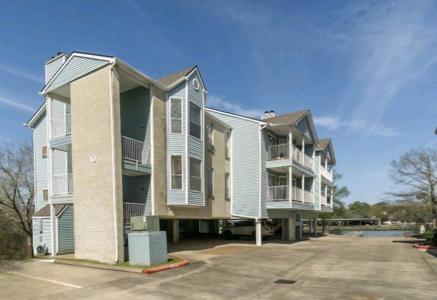 18617 Egret Bay Boulevard