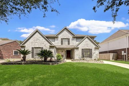 2112 Autumn Cove Drive