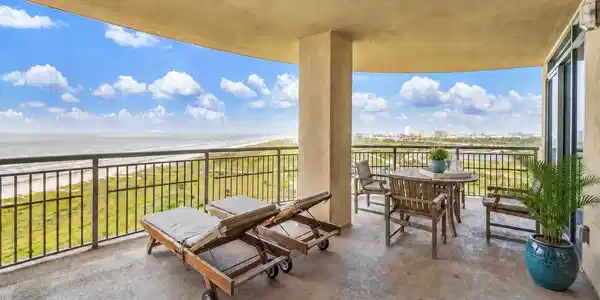 801 E Beach Drive