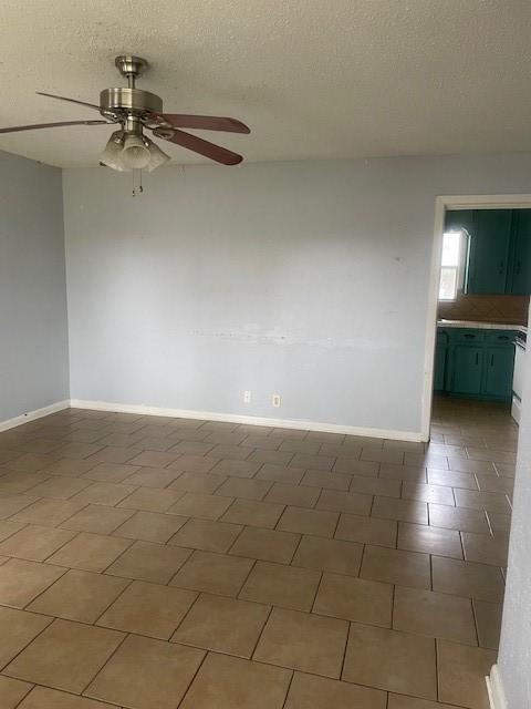 Image 3: Family Room Into Kitchen