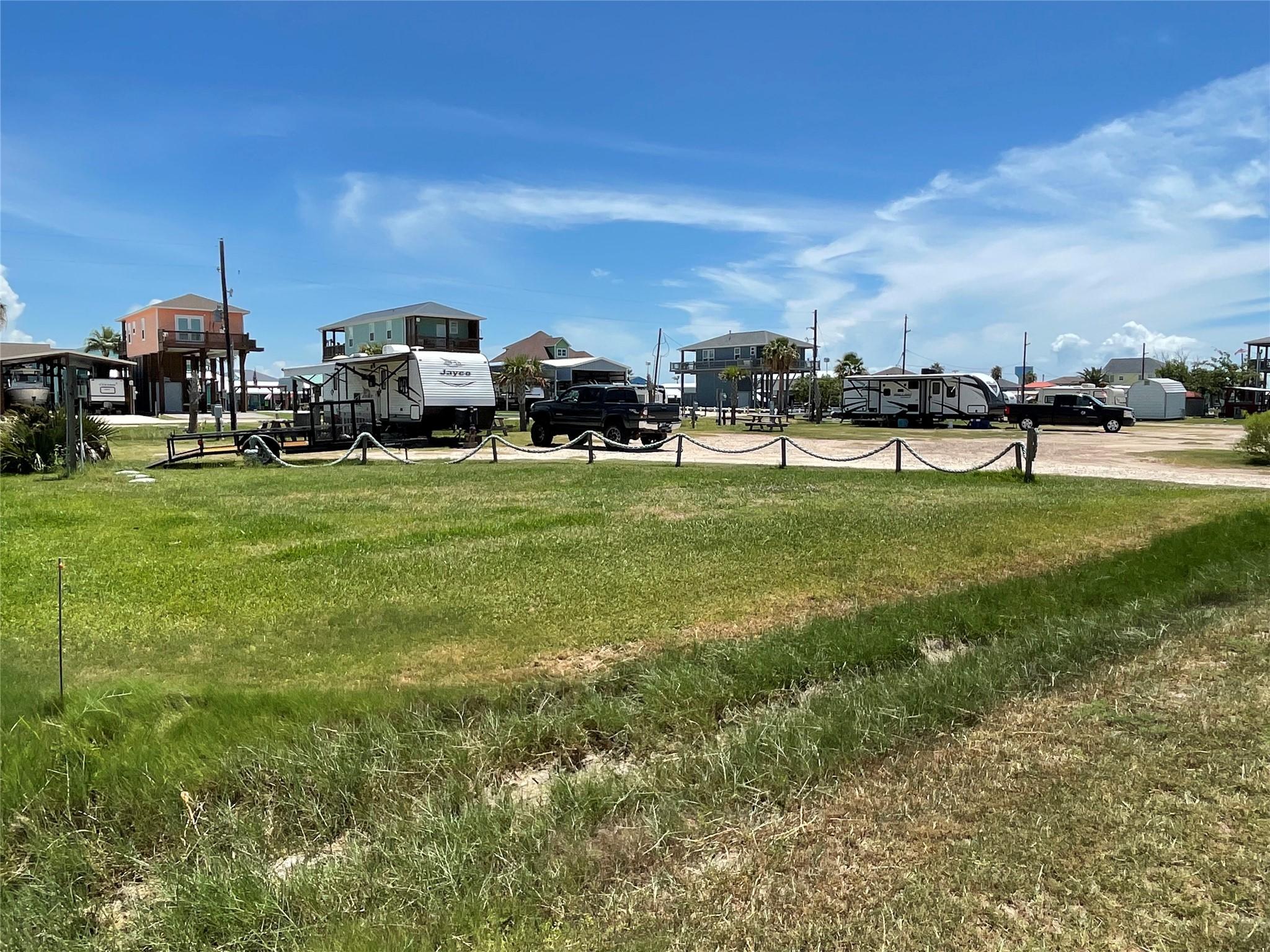 Image 1: 8 slot RV Park