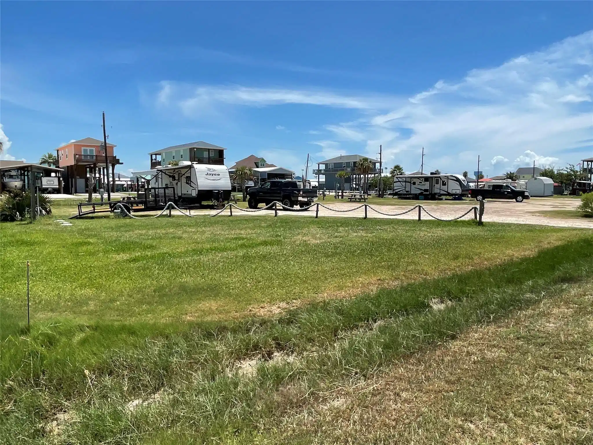 Image 1: 8 slot RV Park